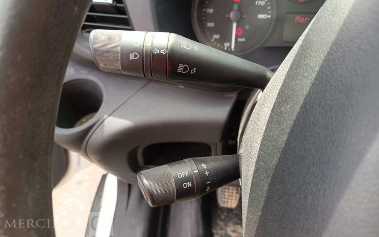 IVECO IS35 BENNE SIMPLE CABINE COFFRE IVECO 35C16  EN-521-NE