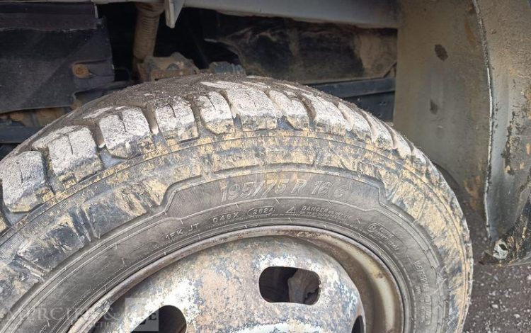 IVECO IS35 BENNE SIMPLE CABINE COFFRE IVECO 35C16  EN-521-NE