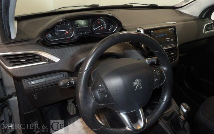 PEUGEOT 208 GENERATION-I 1.2 PURETECH 80CH STYLE  ER-569-RQ