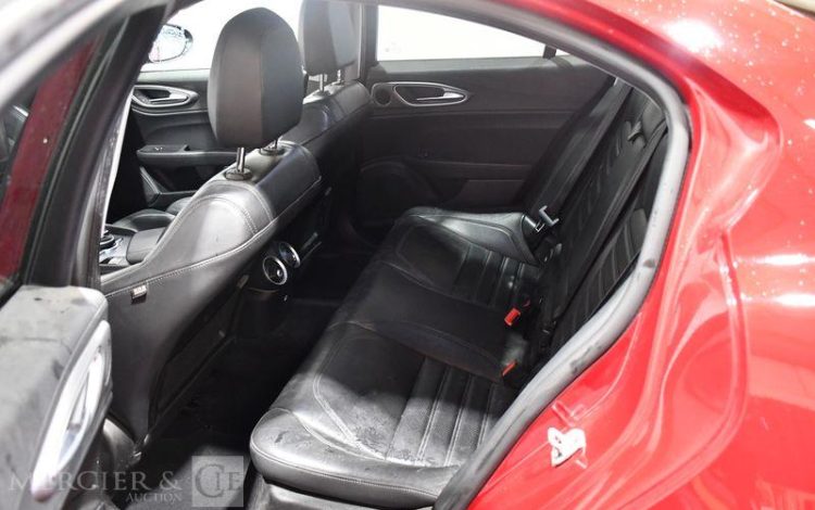 ALFAROMEO  ROUGE ER-576-NZ