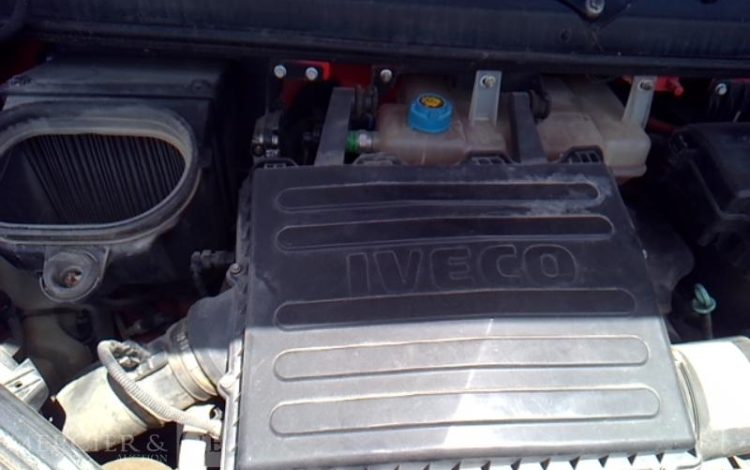 IVECO IS35 BENNE SIMPLE CABINE COFFRE IVECO 35C12  ES-489-CS