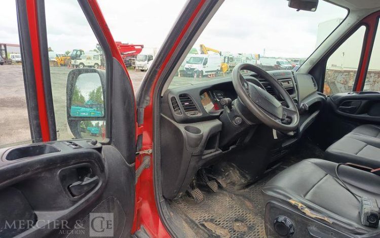 IVECO IS35 BENNE DOUBLE CABINE IVECO 35C12  EV-293-BV