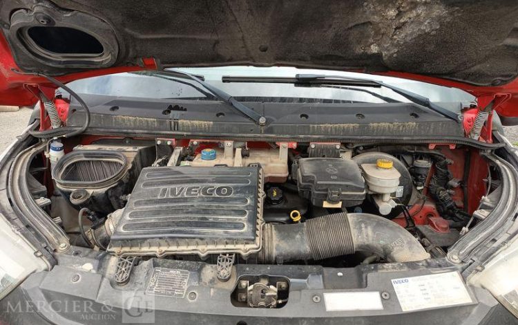 IVECO IS35 BENNE DOUBLE CABINE IVECO 35C12  EV-293-BV