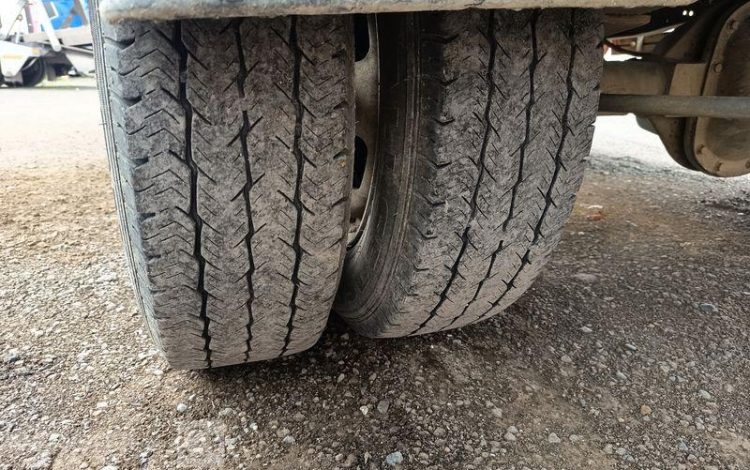 IVECO IS35 BENNE DOUBLE CABINE IVECO 35C12  EV-293-BV