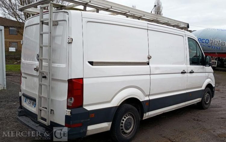 VOLKSWAGEN CRAFTER FOURGON 2.0 TDI 100 30  EY-358-NN