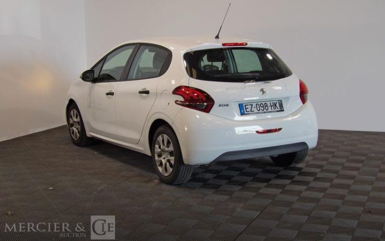 PEUGEOT 208 SOCIETE 1.6 BLUEHDI 75 PREMIUM BLANC EZ-098-HK