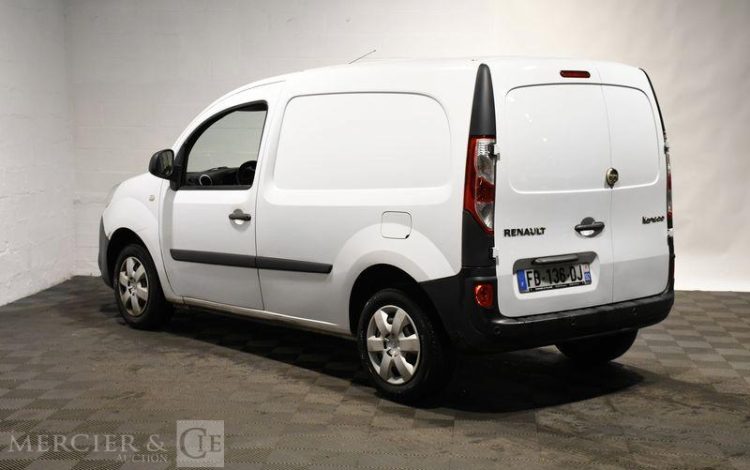 RENAULT  BLANC FB-136-DJ