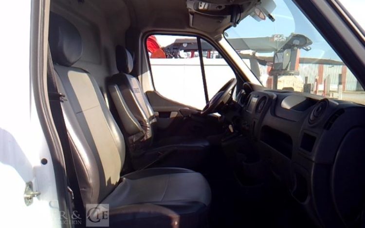 RENAULT MASTER AVEC NACELLE KLUBB K32 12 A 14M  FC-420-BF