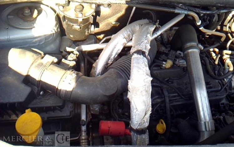 RENAULT MASTER AVEC NACELLE KLUBB K32 12 A 14M  FC-420-BF