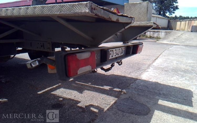 IVECO 35-120  NACELLE  SUR VL GSR 169TR 16M  2736H AN2019 ROUGE FD-340-QA