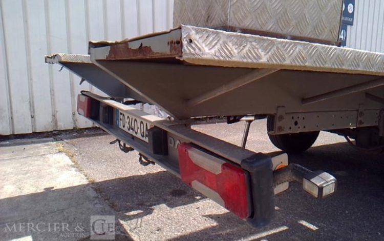IVECO 35-120  NACELLE  SUR VL GSR 169TR 16M  2736H AN2019 ROUGE FD-340-QA