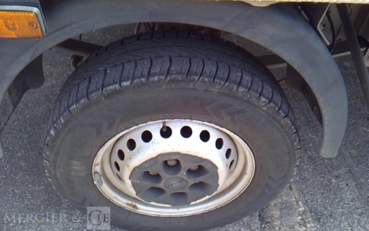IVECO 35-120  NACELLE  SUR VL GSR 169TR 16M  2736H AN2019 ROUGE FD-340-QA
