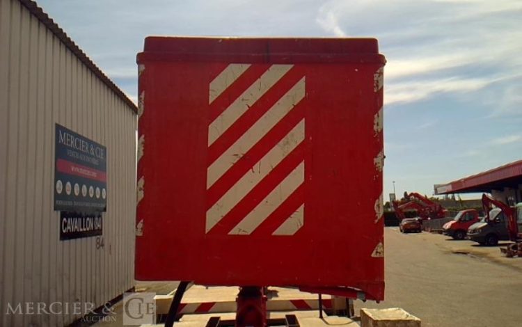 IVECO 35-120  NACELLE  SUR VL GSR 169TR 16M  2736H AN2019 ROUGE FD-340-QA