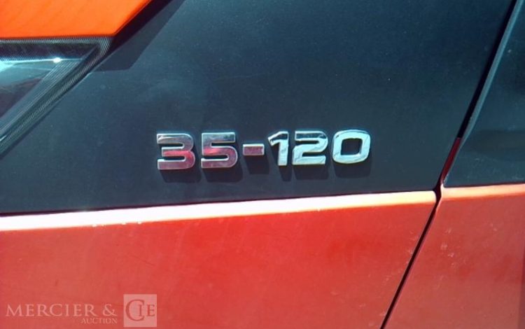 IVECO 35-120  NACELLE  SUR VL GSR 169TR 16M  2736H AN2019 ROUGE FD-340-QA