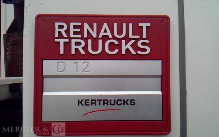 RENAULT D12 FOREUSE TREUIL  RISA GT2 3983H 4X2 PTAC 11T990 BLANC FF-224-PB