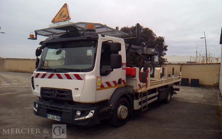 RENAULT D12 FOREUSE TREUIL  RISA GT2 3983H 4X2 PTAC 11T990 BLANC FF-224-PB