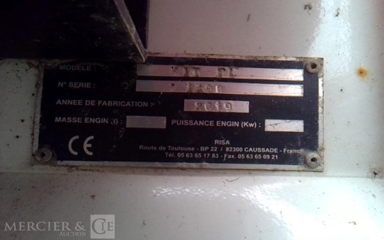 RENAULT D12 FOREUSE TREUIL  RISA GT2 3983H 4X2 PTAC 11T990 BLANC FF-224-PB