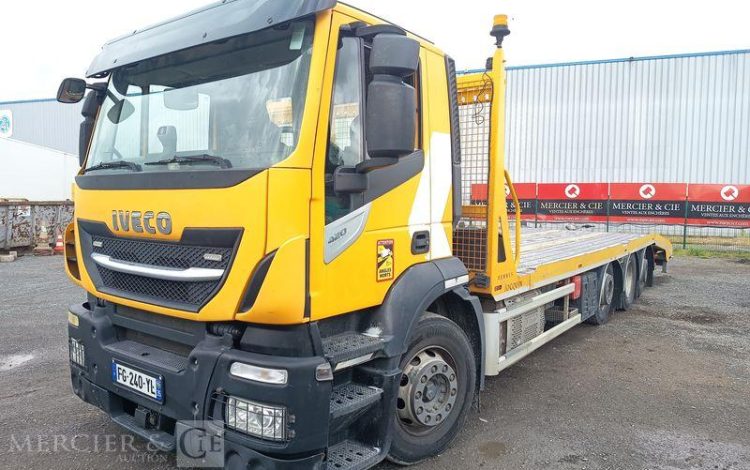 IVECO STRALIS 420 PORTE ENGIN DIESEL – PTAC : 32,25 TONNES – 264376 KMS – ANNEE 2019 JAUNE FG-240-YL