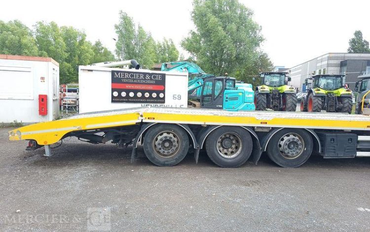 IVECO STRALIS 420 PORTE ENGIN DIESEL – PTAC : 32,25 TONNES – 264376 KMS – ANNEE 2019 JAUNE FG-240-YL