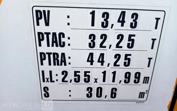 IVECO STRALIS 420 PORTE ENGIN DIESEL – PTAC : 32,25 TONNES – 264376 KMS – ANNEE 2019 JAUNE FG-240-YL