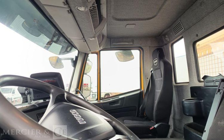 IVECO STRALIS 420 PORTE ENGIN DIESEL – PTAC : 32,25 TONNES – 264376 KMS – ANNEE 2019 JAUNE FG-240-YL