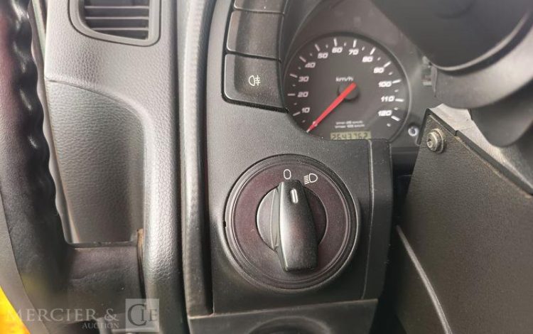 IVECO STRALIS 420 PORTE ENGIN DIESEL – PTAC : 32,25 TONNES – 264376 KMS – ANNEE 2019 JAUNE FG-240-YL