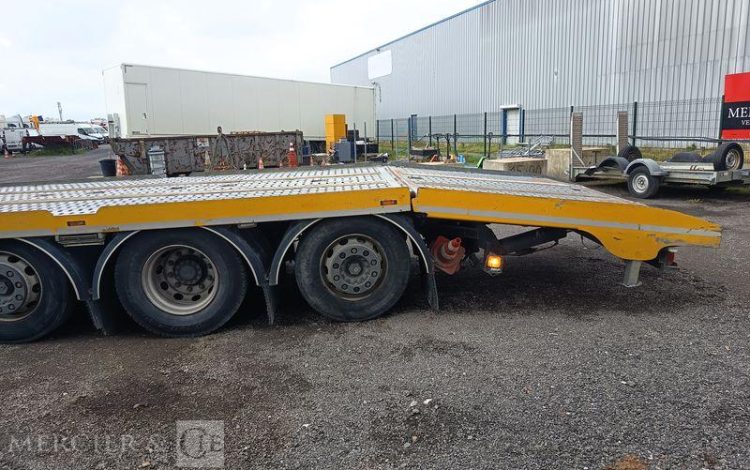 IVECO STRALIS 420 PORTE ENGIN DIESEL – PTAC : 32,25 TONNES – 264376 KMS – ANNEE 2019 JAUNE FG-240-YL