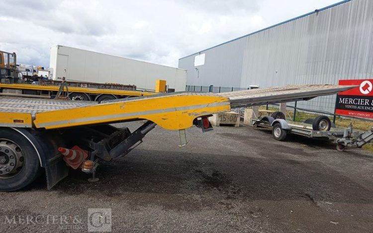 IVECO STRALIS 420 PORTE ENGIN DIESEL – PTAC : 32,25 TONNES – 264376 KMS – ANNEE 2019 JAUNE FG-240-YL