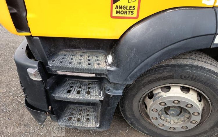 IVECO STRALIS 420 PORTE ENGIN DIESEL – PTAC : 32,25 TONNES – 264376 KMS – ANNEE 2019 JAUNE FG-240-YL