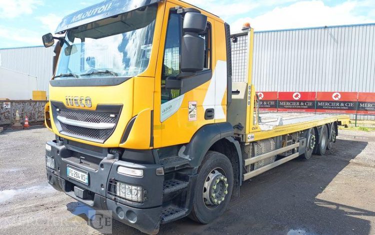 IVECO STRALIS 420 PORTE ENGIN DIESEL – PTAC : 32 TONNES – 317155 KMS – ANNEE 2019 JAUNE FG-284-XS