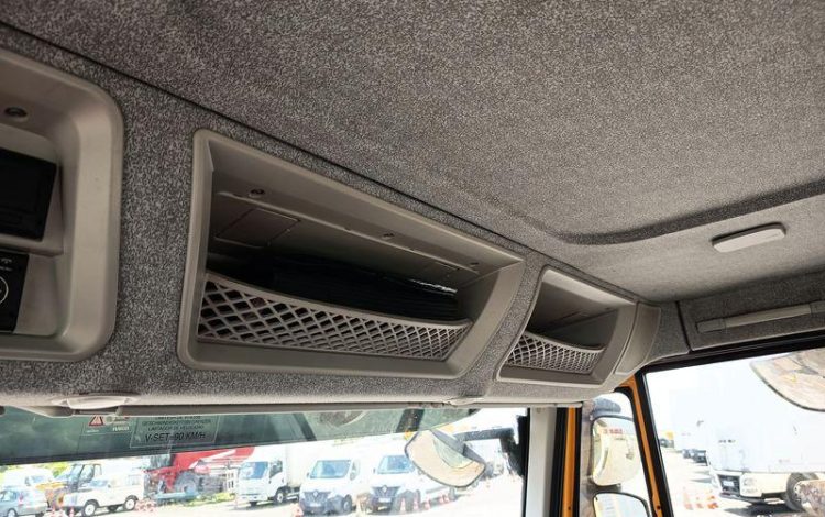 IVECO STRALIS 420 PORTE ENGIN DIESEL – PTAC : 32 TONNES – 317155 KMS – ANNEE 2019 JAUNE FG-284-XS