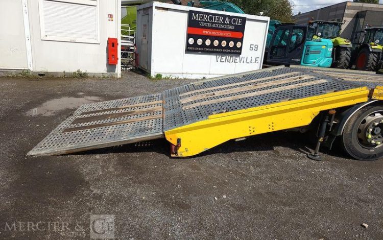 IVECO STRALIS 420 PORTE ENGIN DIESEL – PTAC : 32 TONNES – 317155 KMS – ANNEE 2019 JAUNE FG-284-XS