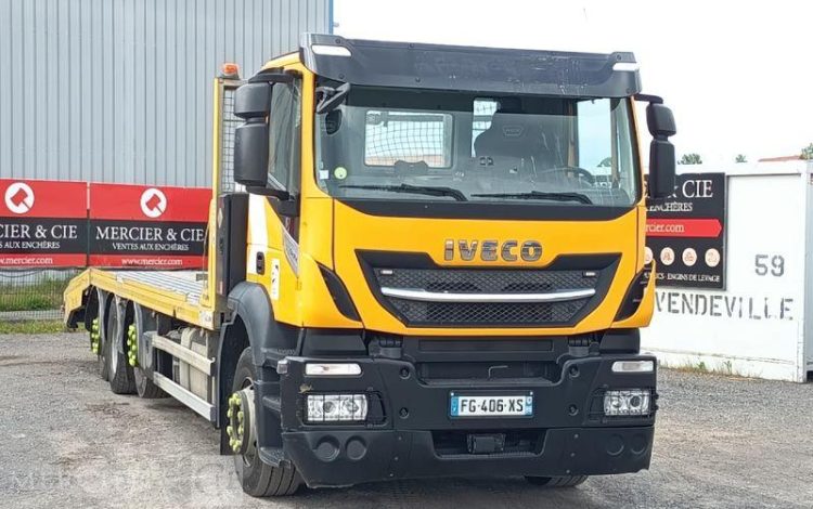 IVECO STRALIS 420 PORTE ENGIN – DIESEL – PTAC : 32 TONNES – 252203 KMS – ANNEE 2019 JAUNE FG-406-XS