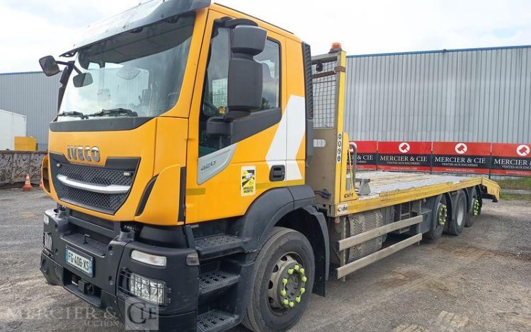 IVECO STRALIS 420 PORTE ENGIN – DIESEL – PTAC : 32 TONNES – 252203 KMS – ANNEE 2019 JAUNE FG-406-XS