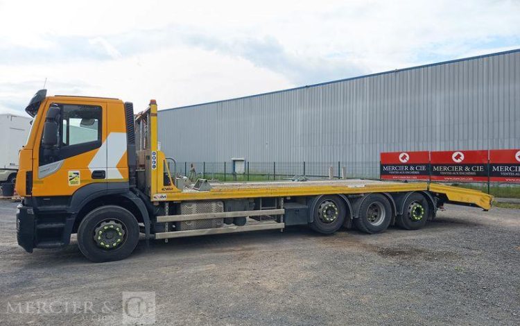 IVECO STRALIS 420 PORTE ENGIN – DIESEL – PTAC : 32 TONNES – 252203 KMS – ANNEE 2019 JAUNE FG-406-XS