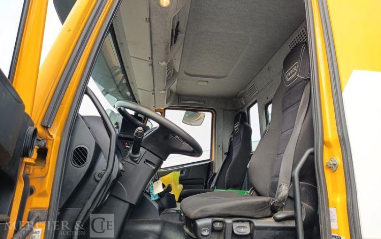 IVECO STRALIS 420 PORTE ENGIN – DIESEL – PTAC : 32 TONNES – 252203 KMS – ANNEE 2019 JAUNE FG-406-XS