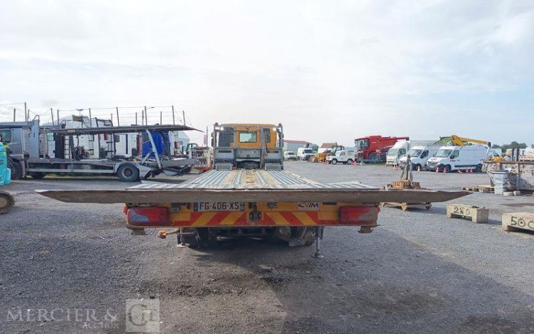 IVECO STRALIS 420 PORTE ENGIN – DIESEL – PTAC : 32 TONNES – 252203 KMS – ANNEE 2019 JAUNE FG-406-XS