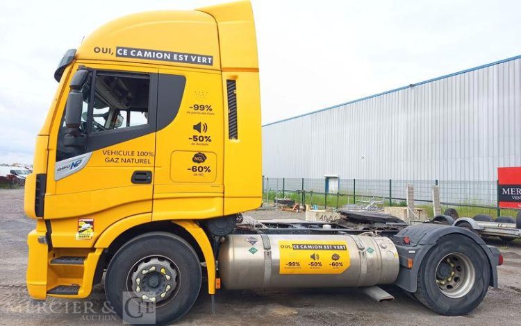 IVECO STRALIS  460 NP – GAZ – PTRA : 44 TONNES – 233565 KMS – ANNEE 2019 JAUNE FM-305-JR