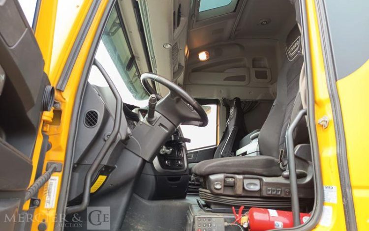 IVECO STRALIS  460 NP – GAZ – PTRA : 44 TONNES – 233565 KMS – ANNEE 2019 JAUNE FM-305-JR
