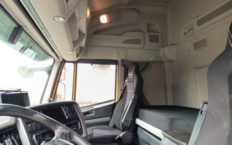 IVECO STRALIS  460 NP – GAZ – PTRA : 44 TONNES – 233565 KMS – ANNEE 2019 JAUNE FM-305-JR