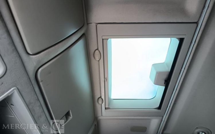 IVECO STRALIS  460 NP – GAZ – PTRA : 44 TONNES – 233565 KMS – ANNEE 2019 JAUNE FM-305-JR