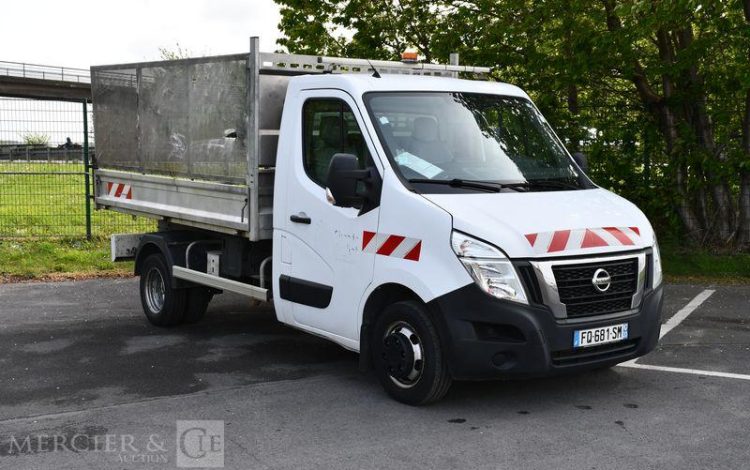 NISSAN NV400 BENNE RJ 2.3 DCI 145ch BLANC FQ-681-SM