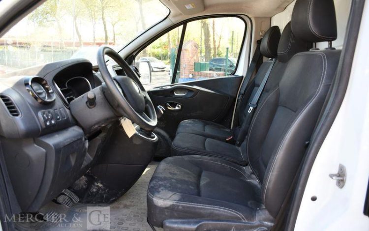 RENAULT  BLANC FS-919-QP