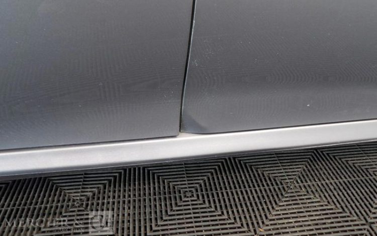 PEUGEOT 208 1.2 PURETECH 100ch ACTIVE BUSINESS GRIS FX-618-MX