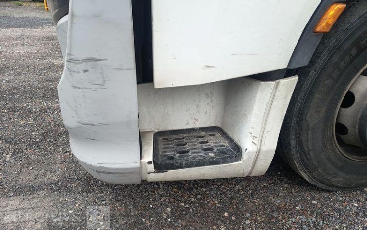 IVECO S-WAY 460  – GAZ – PTRA : 44 TONNES – 753110 KMS – ANNEE 2021 BLANC FZ-059-RV