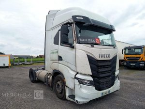 IVECO S-WAY 460 – GAZ – PTRA : 44 TONNES – 855908 KMS – ANNEE 2021 BLANC FZ-463-KL