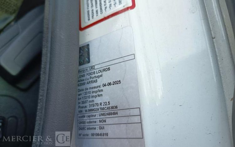 IVECO S-WAY 460 – GAZ – PTRA : 44 TONNES – 738632 KMS – ANNEE 2021 BLANC FZ-647-VL