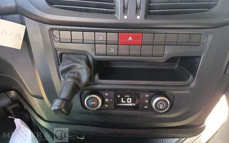 IVECO S-WAY 460 – GAZ – PTRA : 44 TONNES – 738632 KMS – ANNEE 2021 BLANC FZ-647-VL