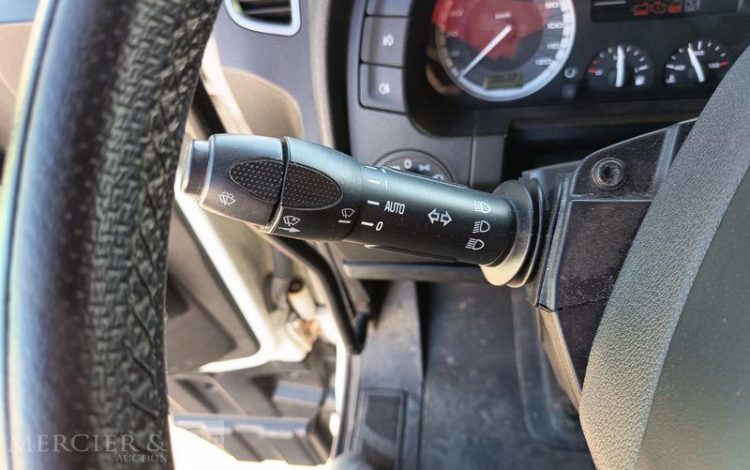 IVECO S-WAY 460 – GAZ – PTRA : 44 TONNES – 738632 KMS – ANNEE 2021 BLANC FZ-647-VL
