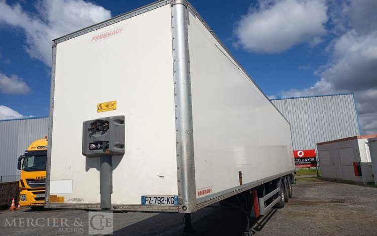 FRUEHAUF SEMI REMORQUE FOURGON – 3 ESSIEUX – PTAC : 38 TONNES – ANNEE 2021 BLANC FZ-792-KG